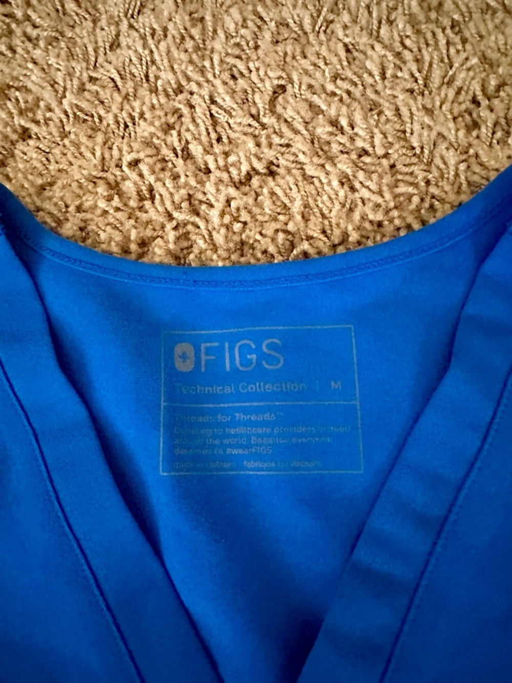 Figs Royal Blue Scrub Set Medium - Picture 10 of 12